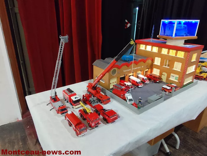 train-model-expo-2102264