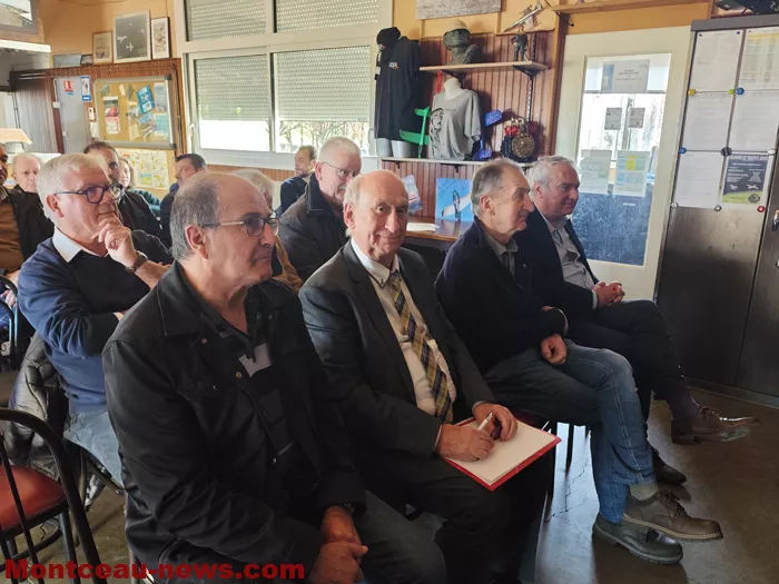 ag-avion-pouilloux-2903262