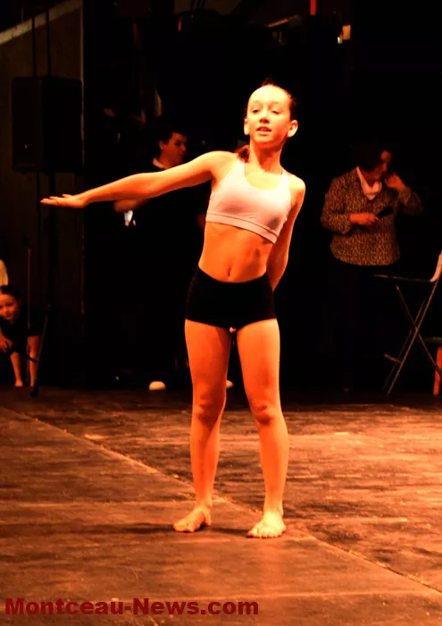 defile-nanas-09032610