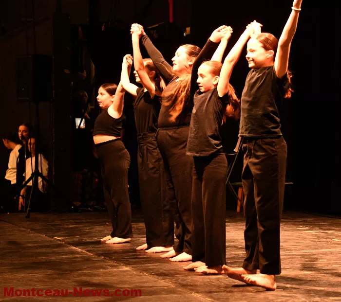 nanas-defile-09032617