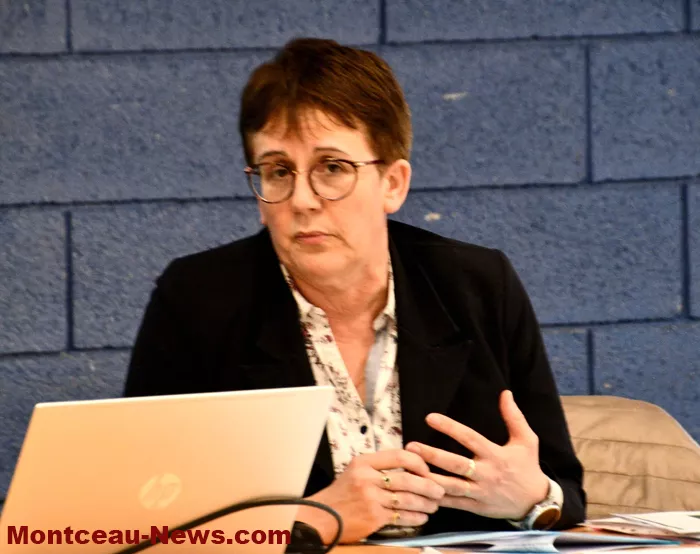 ag-montceau-commerces-0204265