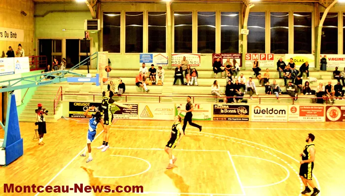 mont-basket-0405263