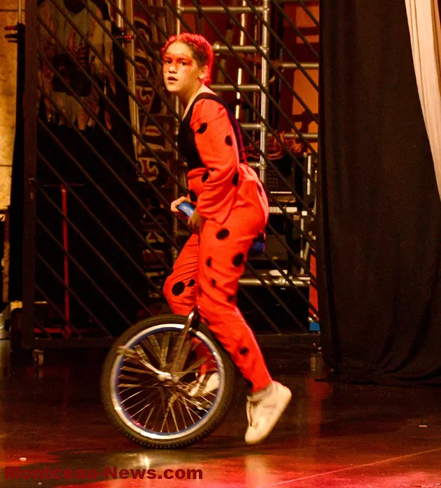 circus-galla-07062649