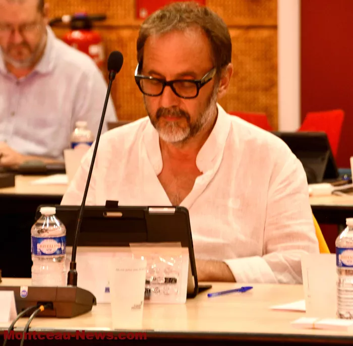 conseil-ccm-vice-president-2606265