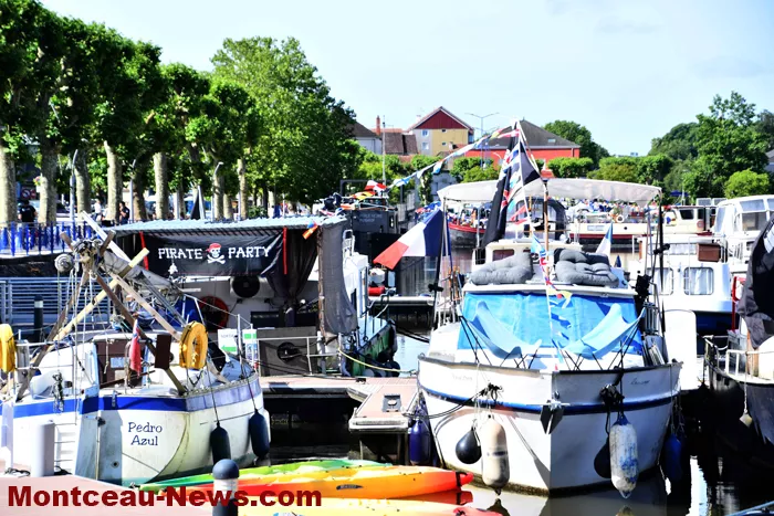 montceau-fet-port-canal-0806263