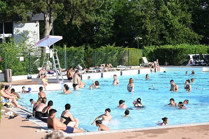 piscine-creusot-260626