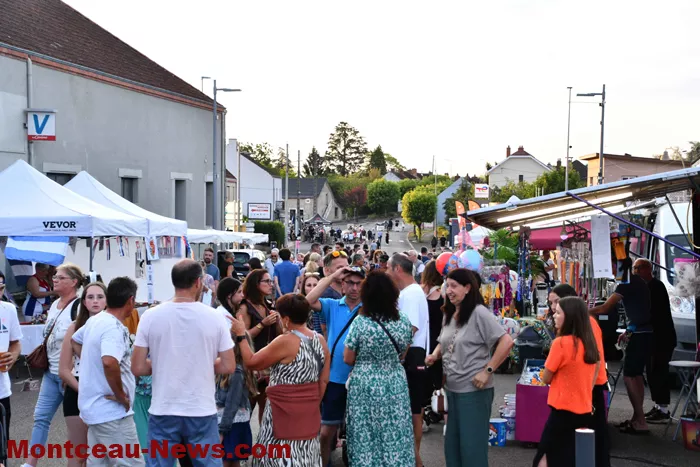 marche-nocturne-19072653