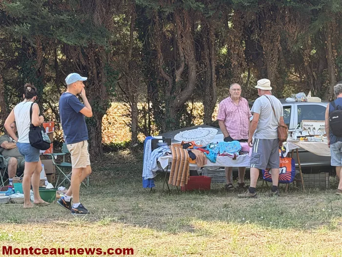 ciry-vide-grenier-16082619