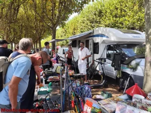Montceau  : Brocante du PCF