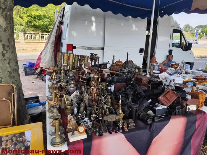 pcf-vide-grenier-17082643