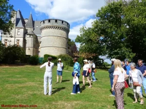 Saint-Bonnet-de-Joux : Ecuries de Chaumont