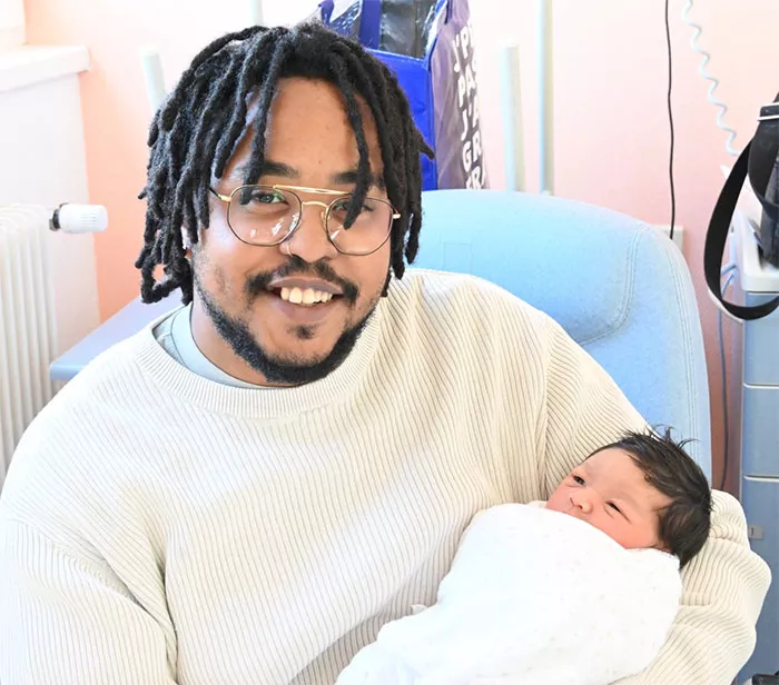 bebe-elliot-2709262