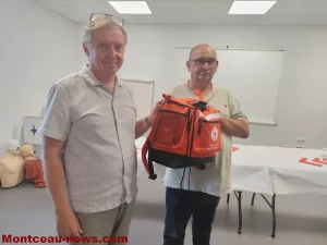 Montceau-les-Mines :  Croix Rouge