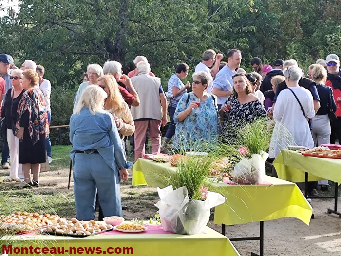 gourdon-apero-citoyen-20092626