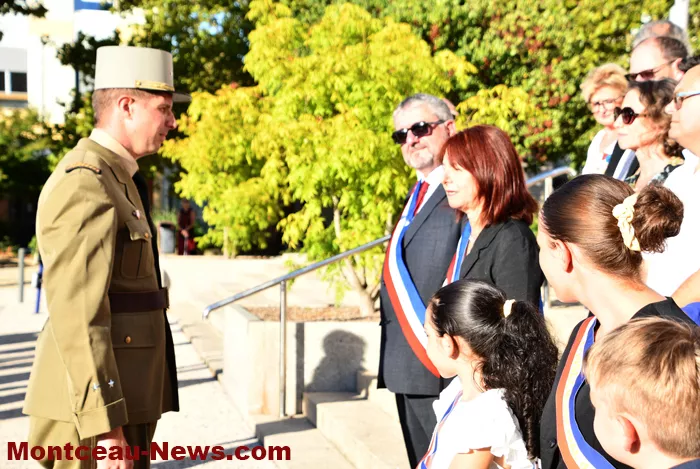 medaille-resistance-montceau-16092627