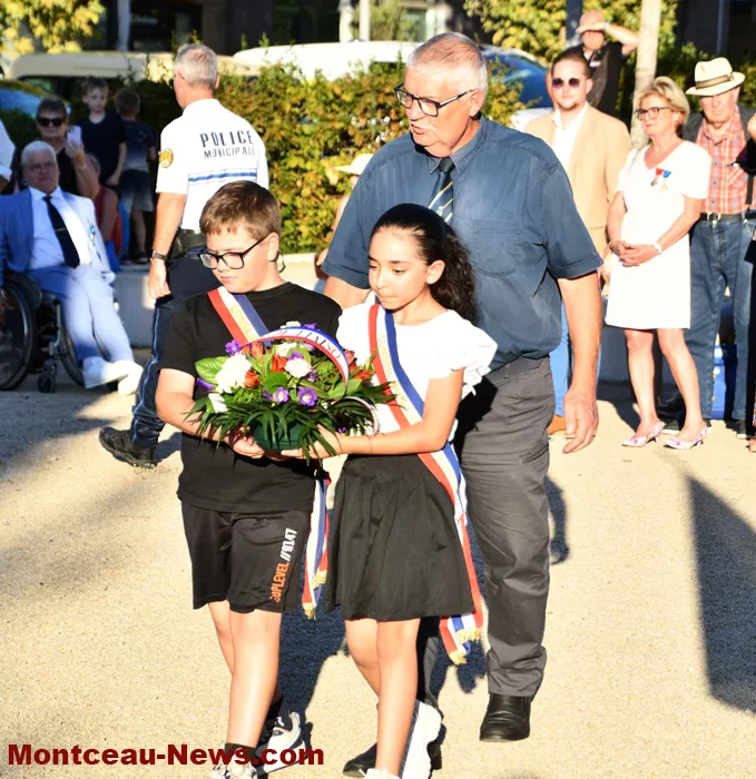 medaille-resistance-montceau-16092649