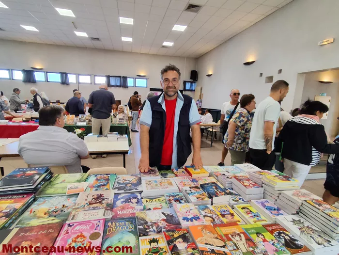 salon-livres-perrecy-21092615