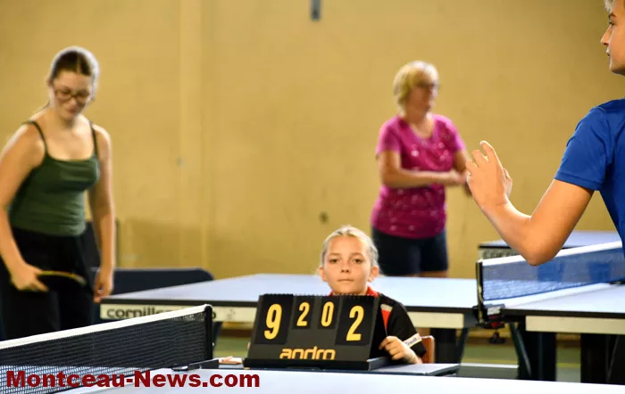 tennis-table-13092615