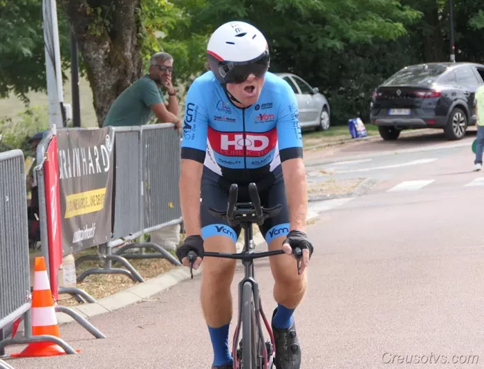 velo-montceau-22092626