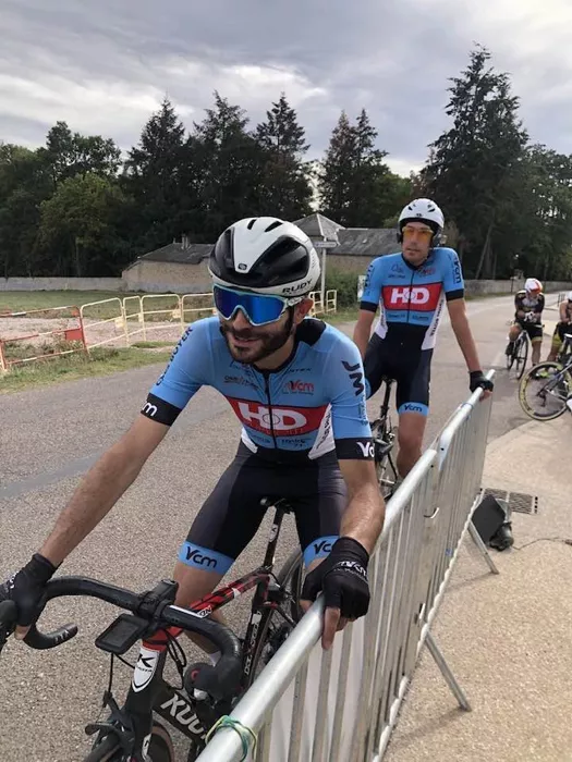 velo-montceau-22092627