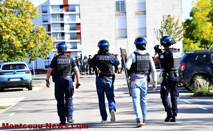 greve-manif-lycee-parriat-02102625