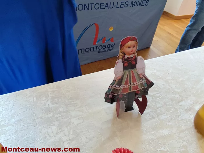 reception-jumelage-montceau-04092625