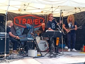 Saint-Vallier : Le Travel Blues Band fête ses 20 ans avec une soirée repas-concert au Chant du Coq